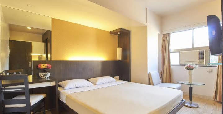 Hotel Mourya Residency Thane Exterior foto